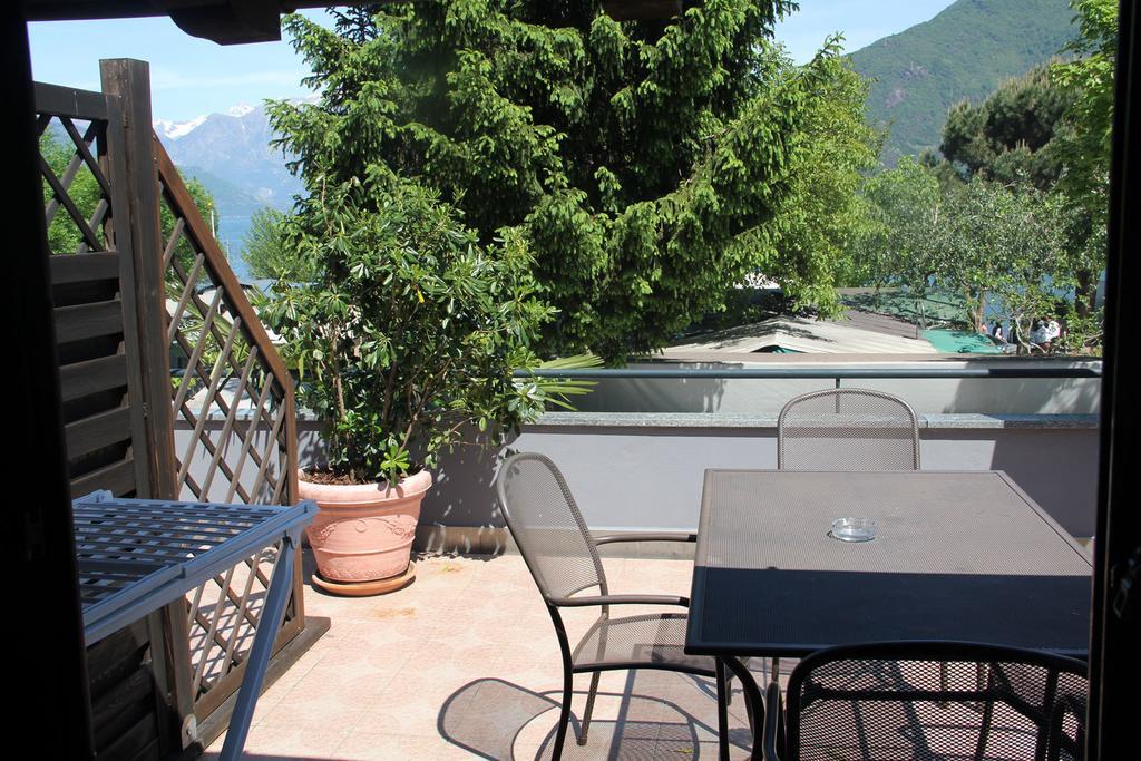 Veranda Beach Apartment Pianello Del Lario Room photo